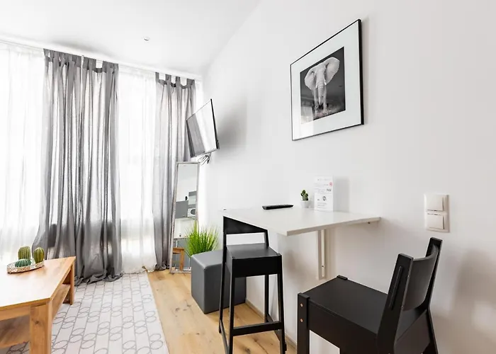 Budget West With Shared Kitchen Vienna