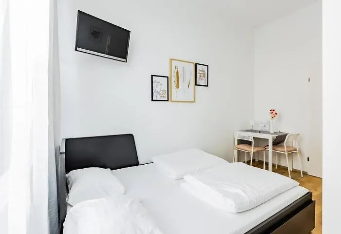 Budget West With Shared Kitchen * Vienna