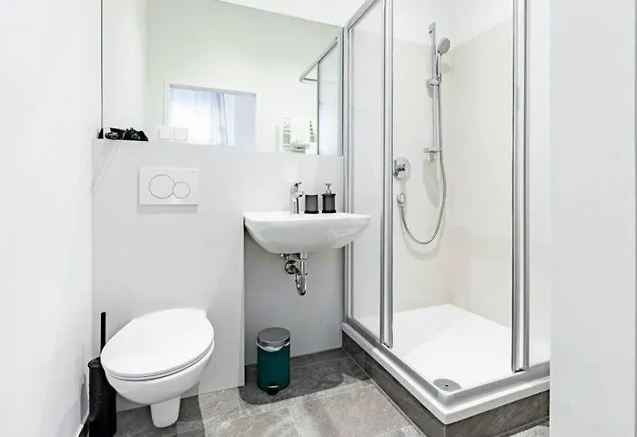 Apartment Budget West With Shared Kitchen Vienna
