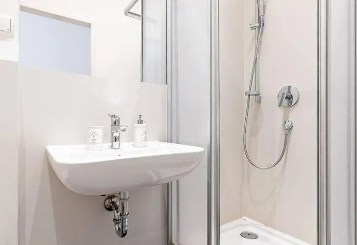 Budget West With Shared Kitchen Apartment Vienna