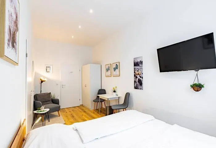 Budget West With Shared Kitchen * Vienna