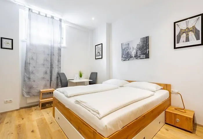 Apartment Budget West With Shared Kitchen Vienna